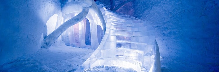 Icehotel-1-extreme-guest-experiences.jpg