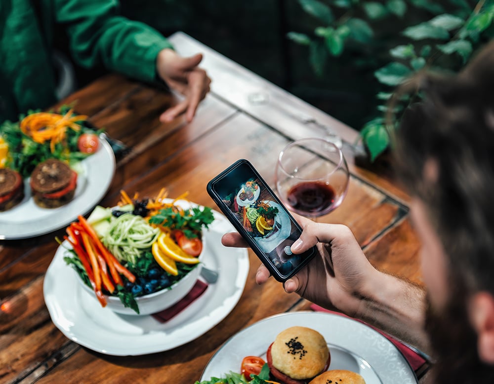 making-meals-picture-perfect-and-instantly-instagrammable